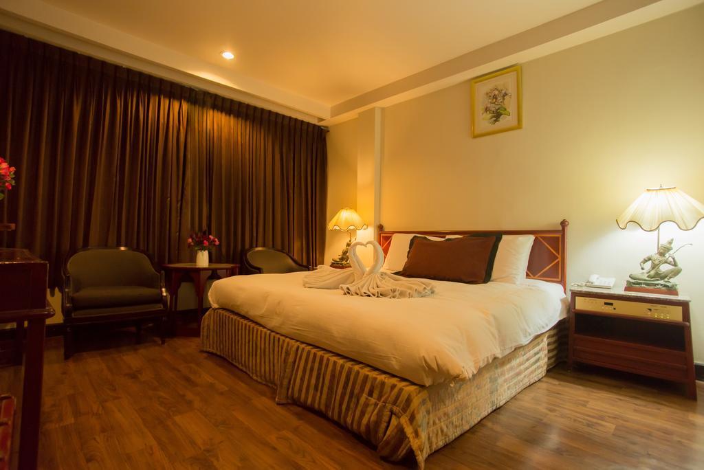 Diamond City Hotel Sha Certified Бангкок Экстерьер фото