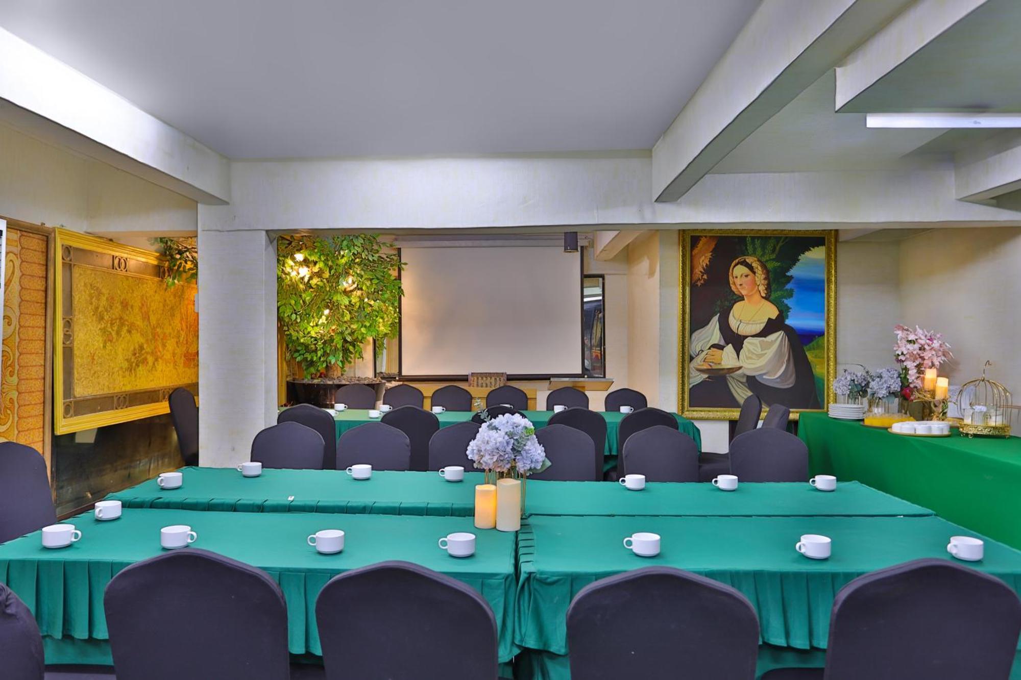 Diamond City Hotel Sha Certified Бангкок Экстерьер фото